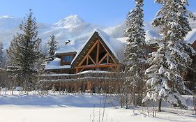 Vagabond Lodge At Kicking Horse